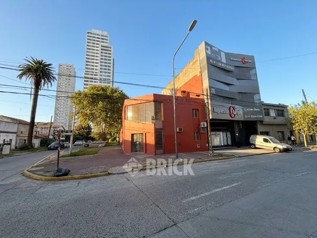 BROWN, ALMIRANTE, AV. al 2300 46
