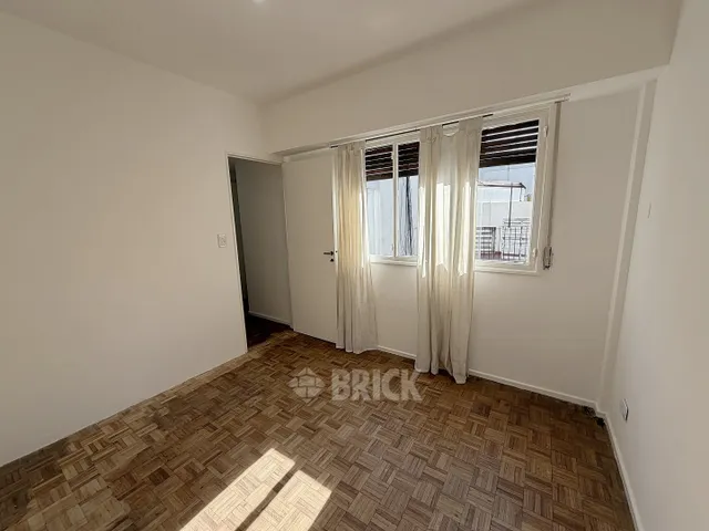 PARAGUAY al 2600 Piso 9 10