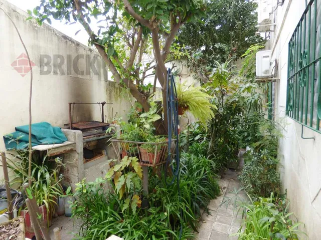 ARANGUREN, JUAN F., DR. al 1800 Piso PB 15
