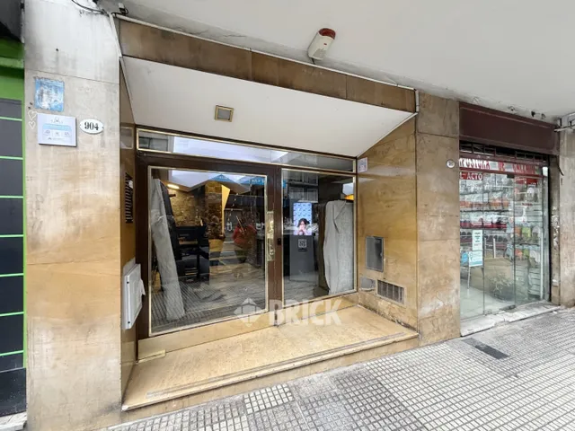 PUEYRREDON, AV. al 900 Piso 9 31