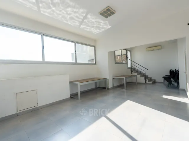 DIRECTORIO, AV. al 1500 Piso 5 13