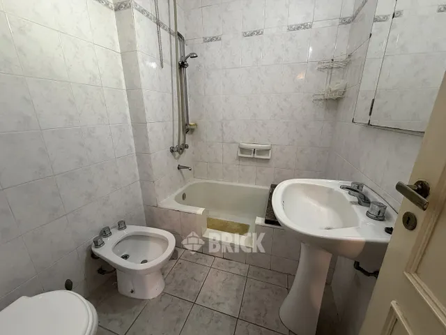 ALVEAR, MARCELO T. DE al 2000 Piso 1 17