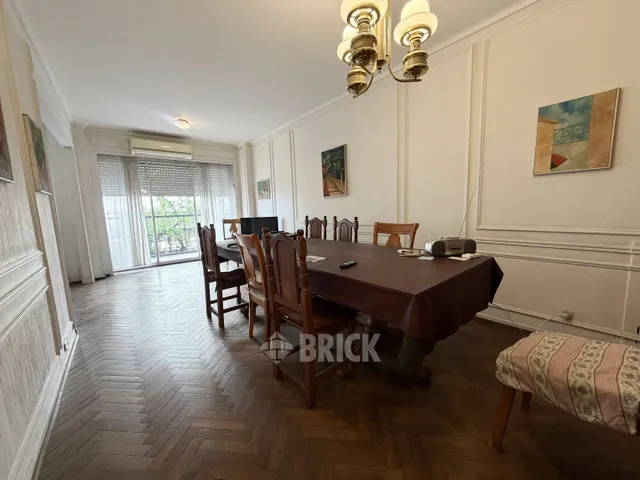 ALVEAR, MARCELO T. DE al 2000 Piso 1 1