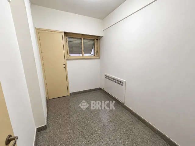 ALVEAR, MARCELO T. DE al 2000 Piso 1 20