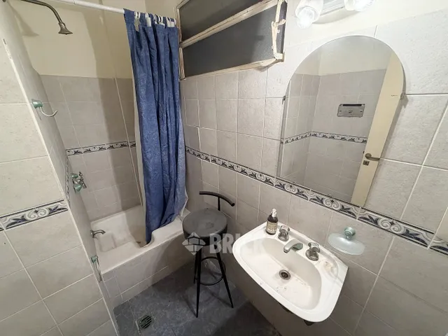 CORRIENTES, AV. al 2300 Piso 3 8