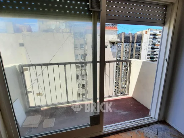 SUIPACHA al 700 Piso 14 4