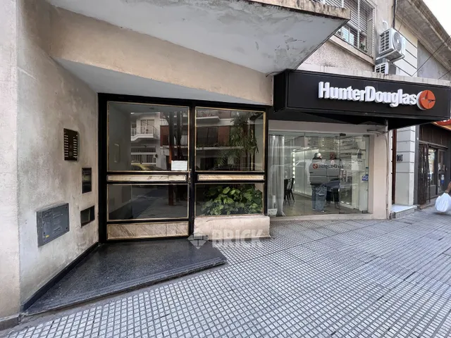 PACHECO DE MELO al 2600 Piso 7 9