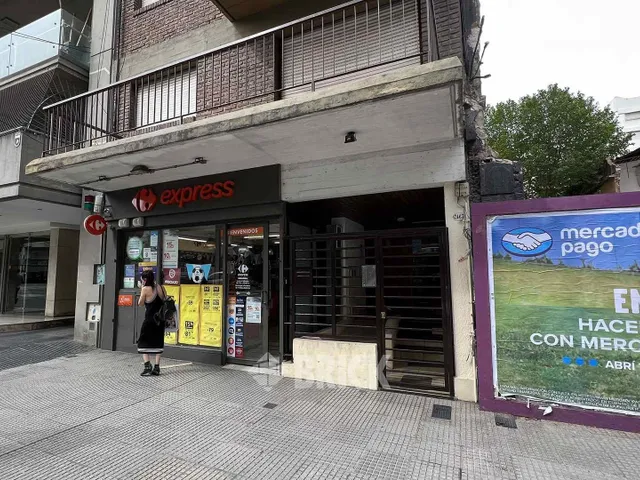 CRAMER, AV. al 2400 Piso 1 17