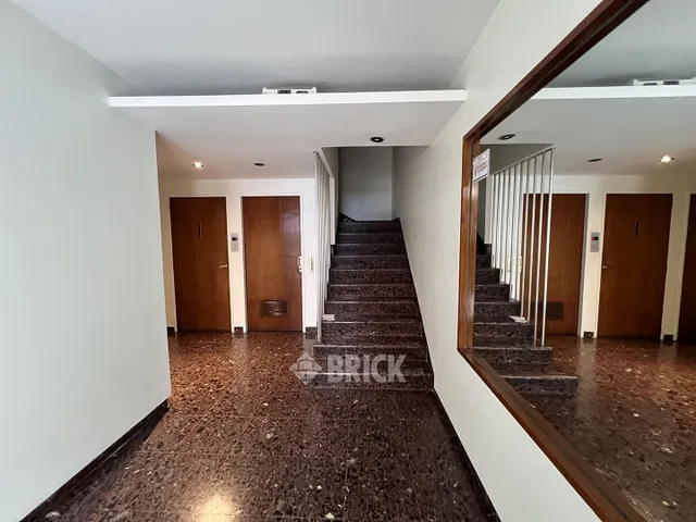 AZCUENAGA al 1200 Piso 1 12