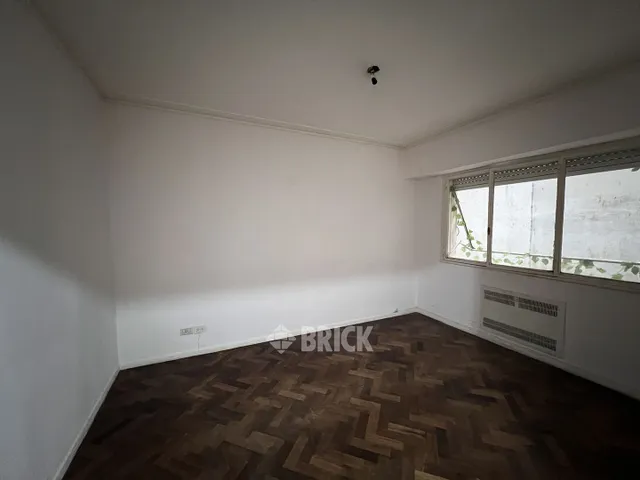 AZCUENAGA al 1200 Piso 1 3