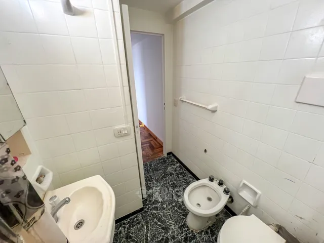 LARREA al 900 Piso 13 12