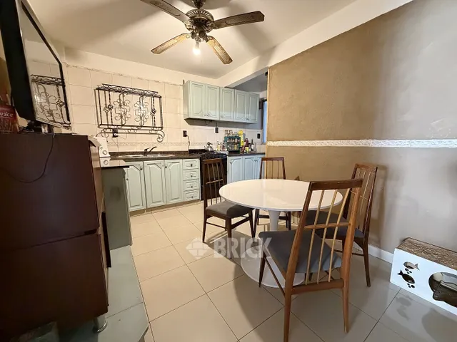 MONTES DE OCA, AV. al 400 Piso 2 21