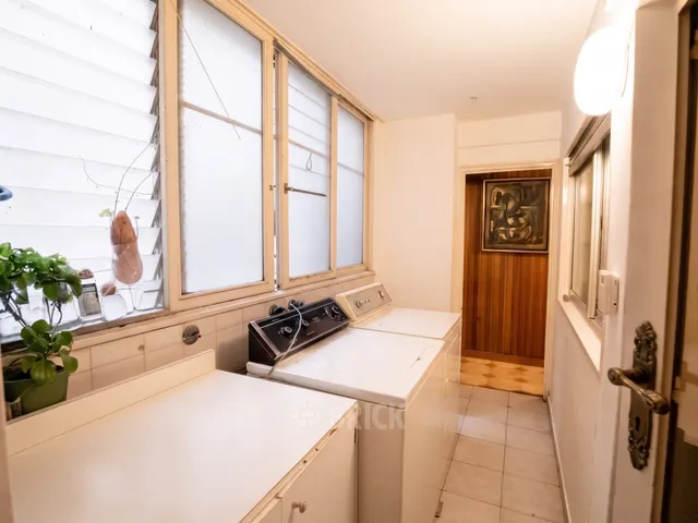 DEL PINO, VIRREY al 2200 Piso 3 31