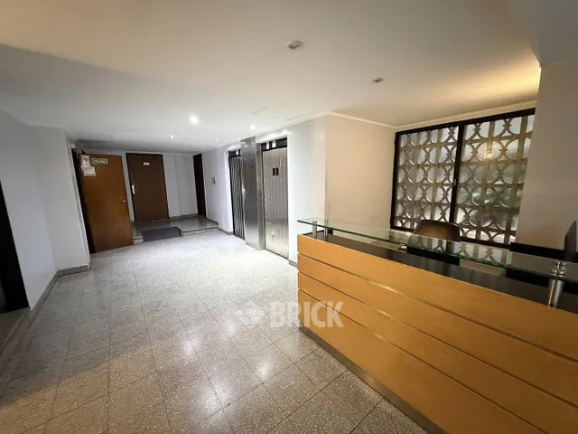 SOLDADO DE LA INDEPENDENCIA al 1000 Piso 3 19