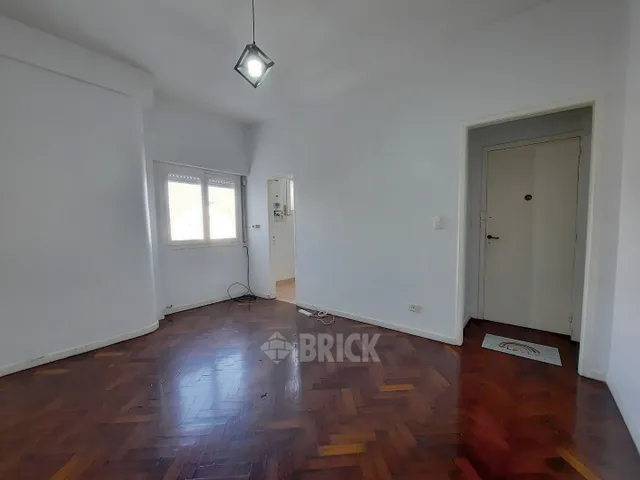 TUCUMAN al 2600 Piso 5 3