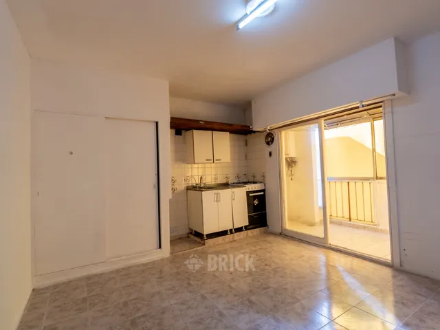 OTAMENDI al 200 Piso 8 4