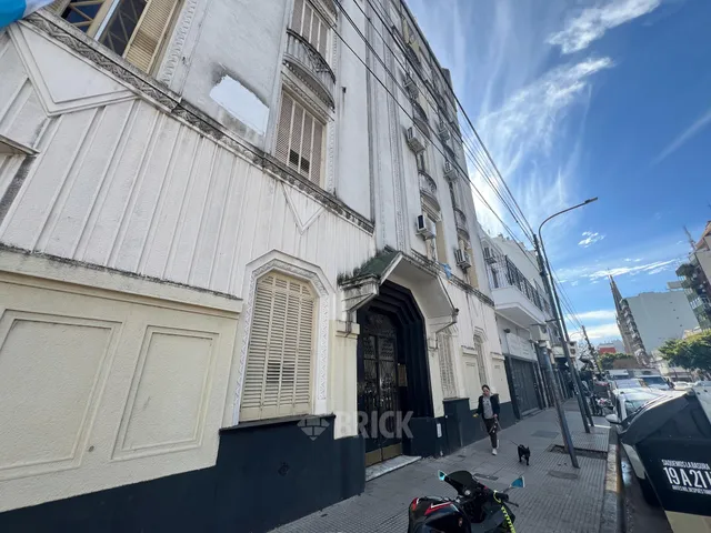 GAONA, AV. al 1800 Piso 4 24