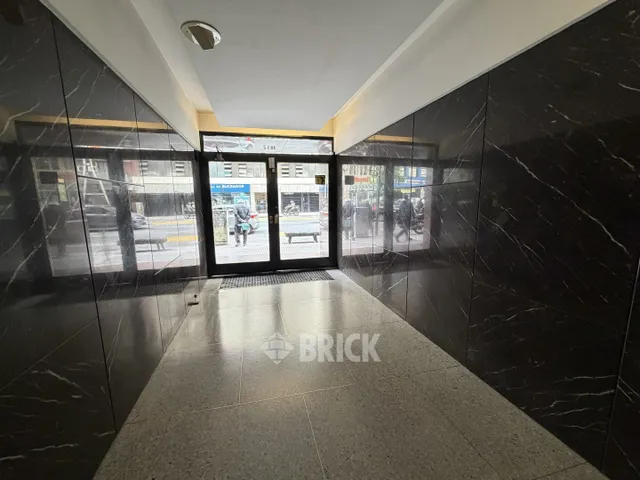 CORDOBA, AV. al 1800 Piso 1 Y 2 38