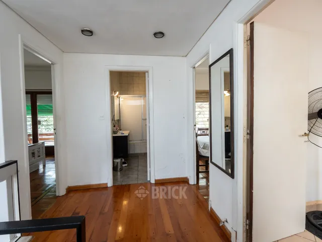 BAUNESS al 200 Piso PB 16
