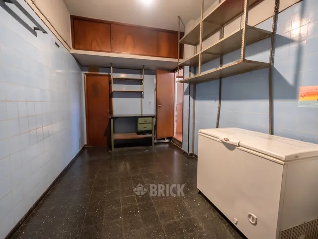 BAUNESS al 200 Piso PB 6