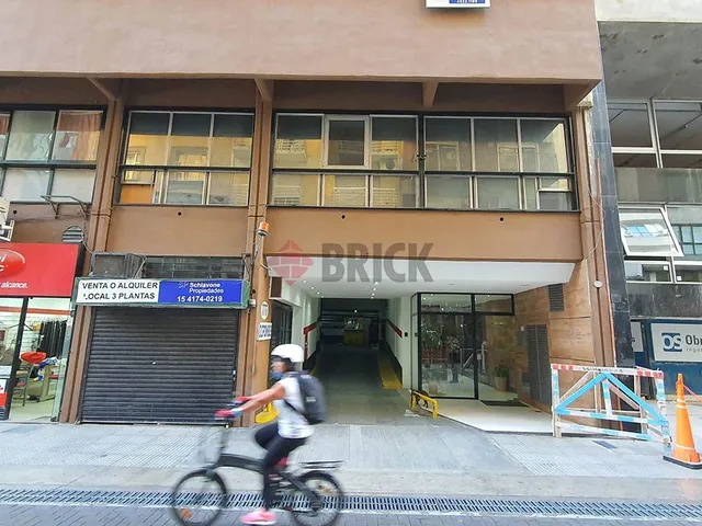 SUIPACHA al 700 Piso 11 10