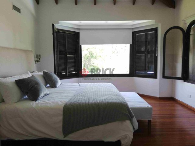 B° LA COLINA 12