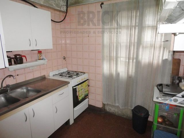 MATIENZO, BENJAMIN al 3100 Piso 1 16