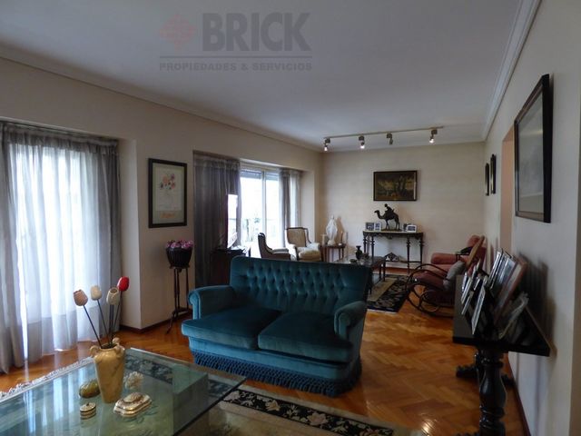 SANCHEZ DE BUSTAMANTE al 2300 Piso 6 5