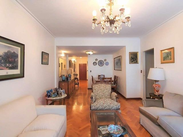 AZCUENAGA al 1000 Piso 7 5