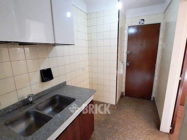 LORETO, VIRREY al 1700 Piso 6 13
