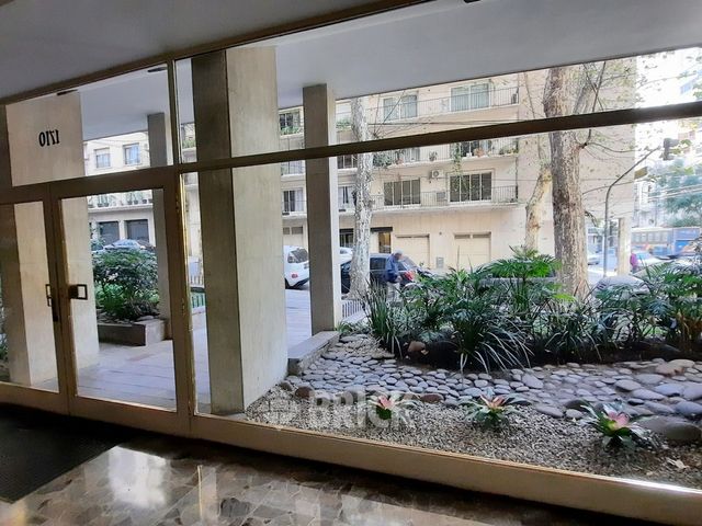 LORETO, VIRREY al 1700 Piso 6 25