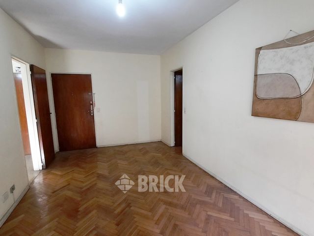 LORETO, VIRREY al 1700 Piso 6 3