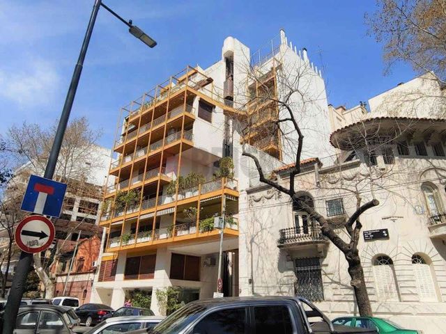 11 DE SEPTIEMBRE al 700 Piso 8/9/10 54