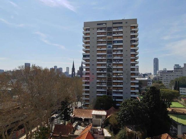 11 DE SEPTIEMBRE al 700 Piso 8/9/10 46