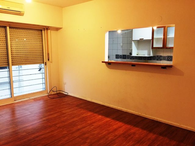 RAWSON al 2500 Piso 2 3