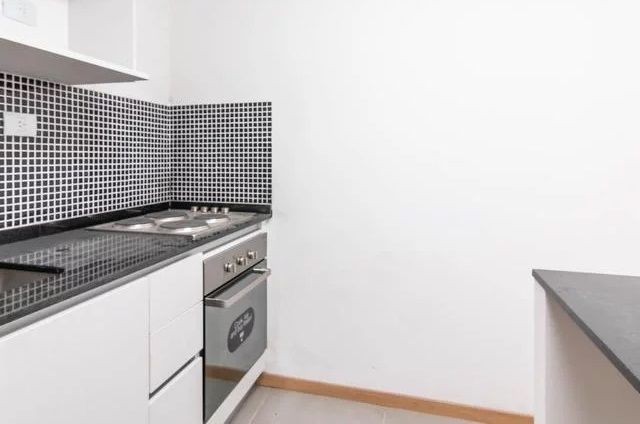 DOBLAS al 900 Piso 12 8