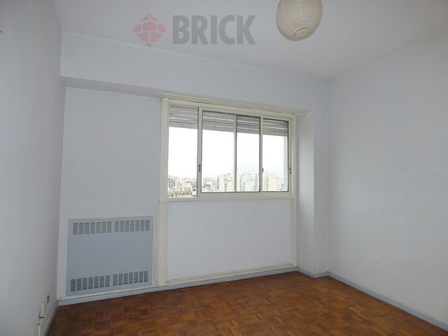 SALTA al 1300 Piso 13 4