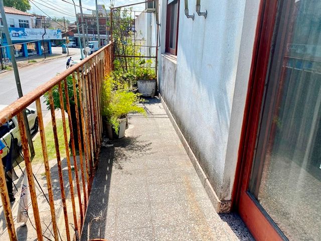 LAUREANA FERRARI al 70 4