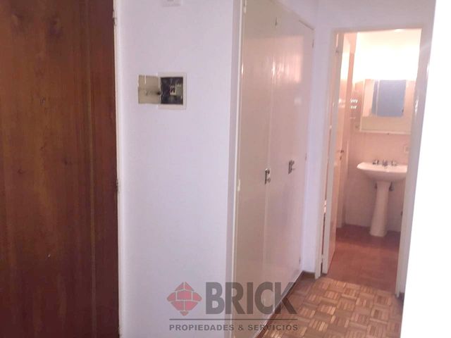 ESMERALDA al 800 Piso 9 3