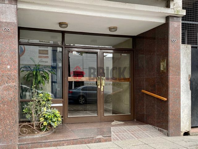 19 DE MARZO al 100 Piso 7 B 3