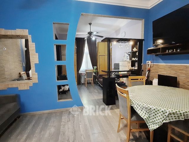 AVELLANEDA, AV. al 2400 Piso 2 1