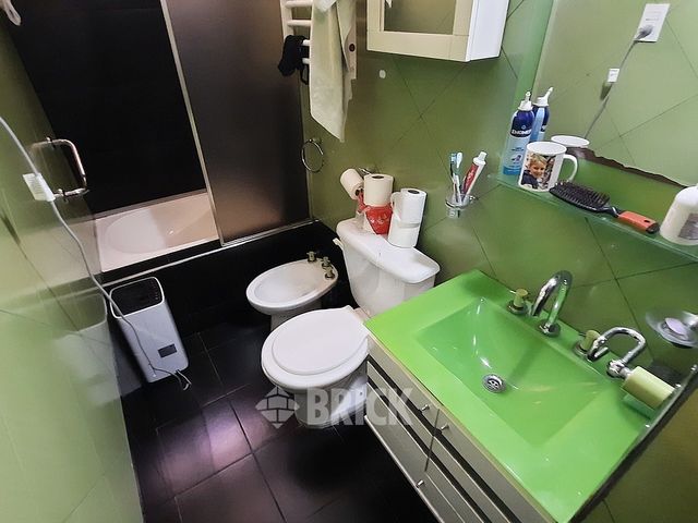 AVELLANEDA, AV. al 2400 Piso 2 19