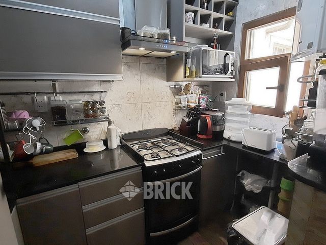 AVELLANEDA, AV. al 2400 Piso 2 10
