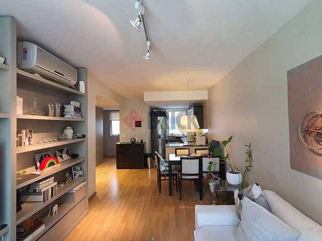 HERNANDEZ, JOSE al 2200 Piso 3 4