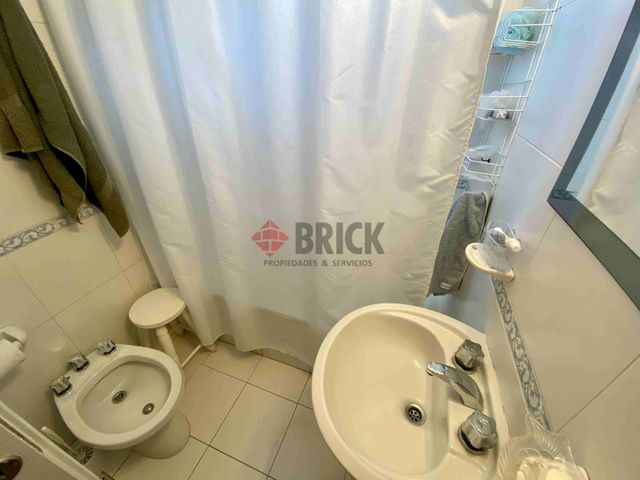 CORDOBA al 2500 Piso 2 13