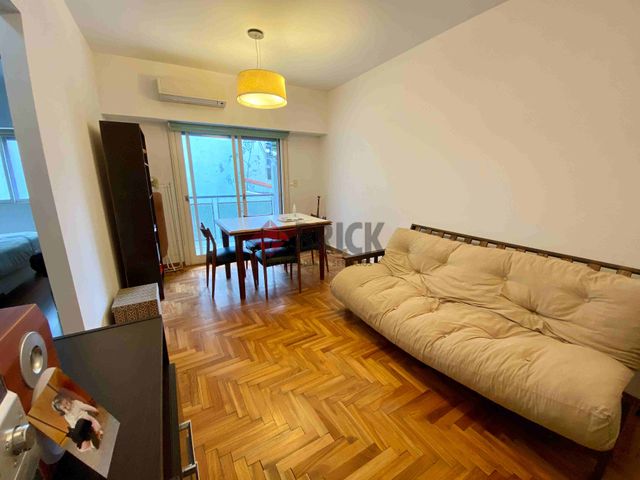 CORDOBA al 2500 Piso 2 3