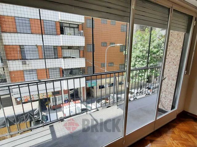 MANSILLA, GRAL. LUCIO al 2400 Piso 2 3