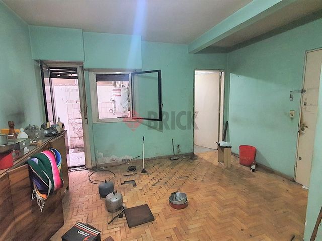 SARMIENTO al 4400 Piso 1 2