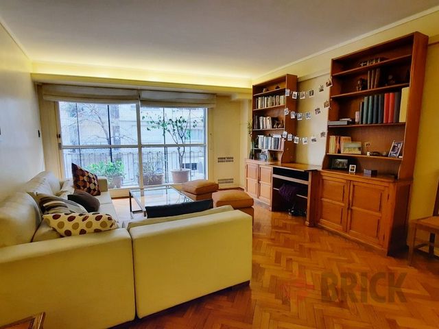 SALGUERO, JERONIMO al 2100 Piso 3 3