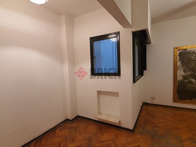 ECUADOR al 1500 Piso 2 2